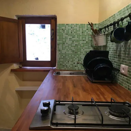Studio-flat In The Historical Centre Of * Scalea