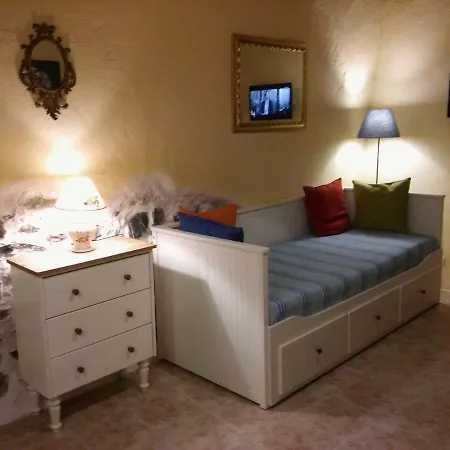 Studio-flat In The Historical Centre Of *